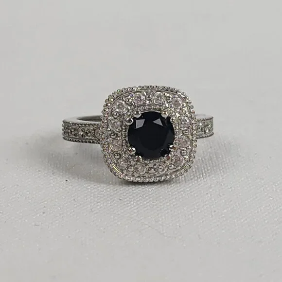 925 Sterling Silver Black Square Stone Ring Size 9 - Picture 2 of 8